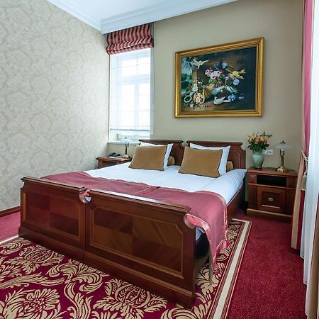 Palac Zelechow Spa & Wellness ภายนอก รูปภาพ