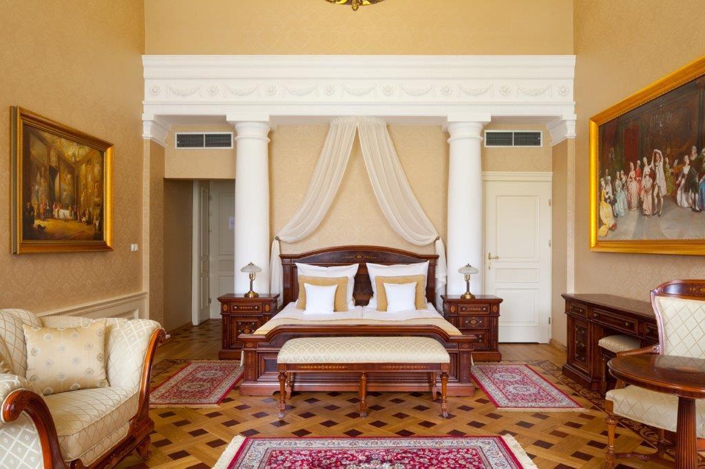 Palac Zelechow Spa & Wellness ภายนอก รูปภาพ